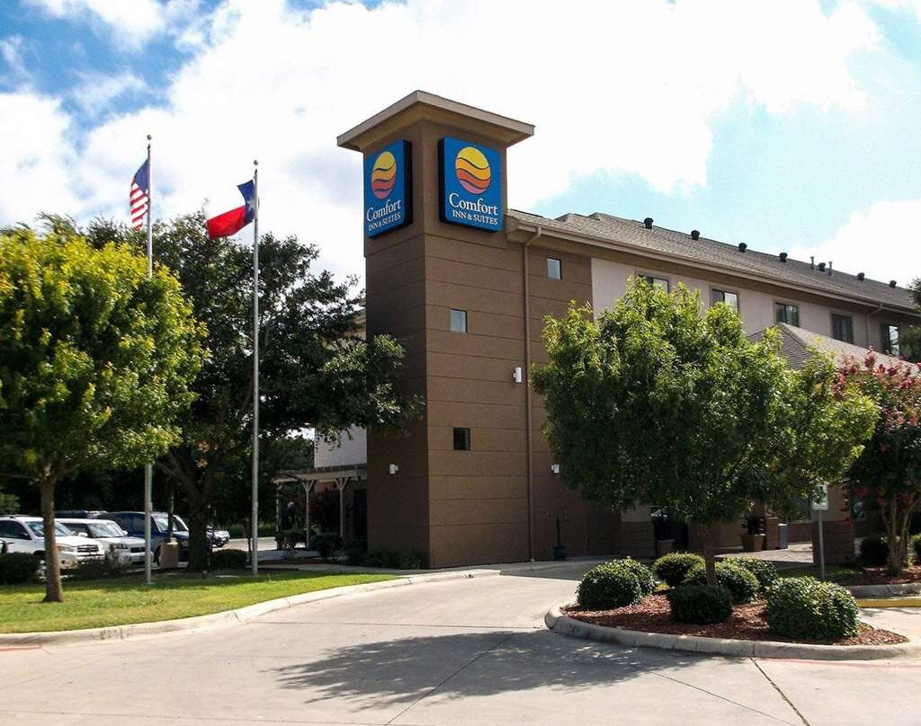 Comfort Inn & Suites主图