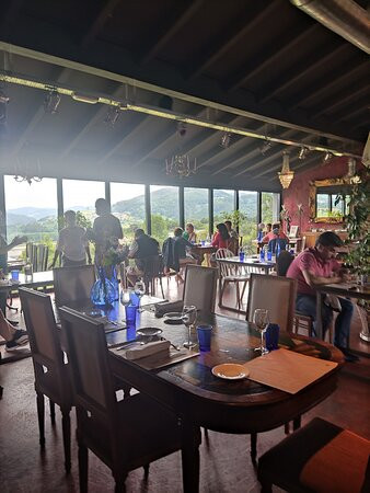 Hotel Restaurante El Lacayo de Sestiello主图