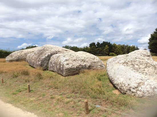Site des Megalithes de Locmariaque-Locmariaquer必去景点