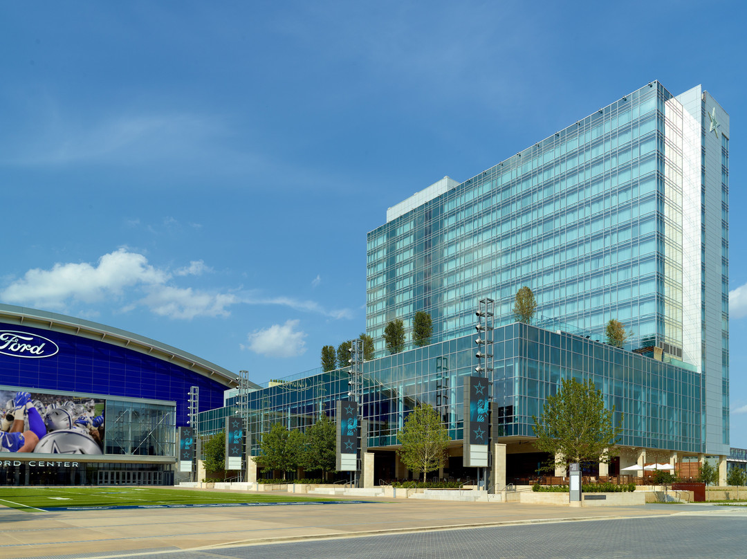 Omni Frisco Hotel at The Star