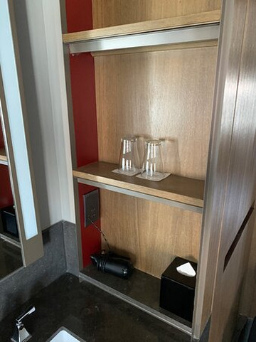 香港湾仔八十八酒店主图