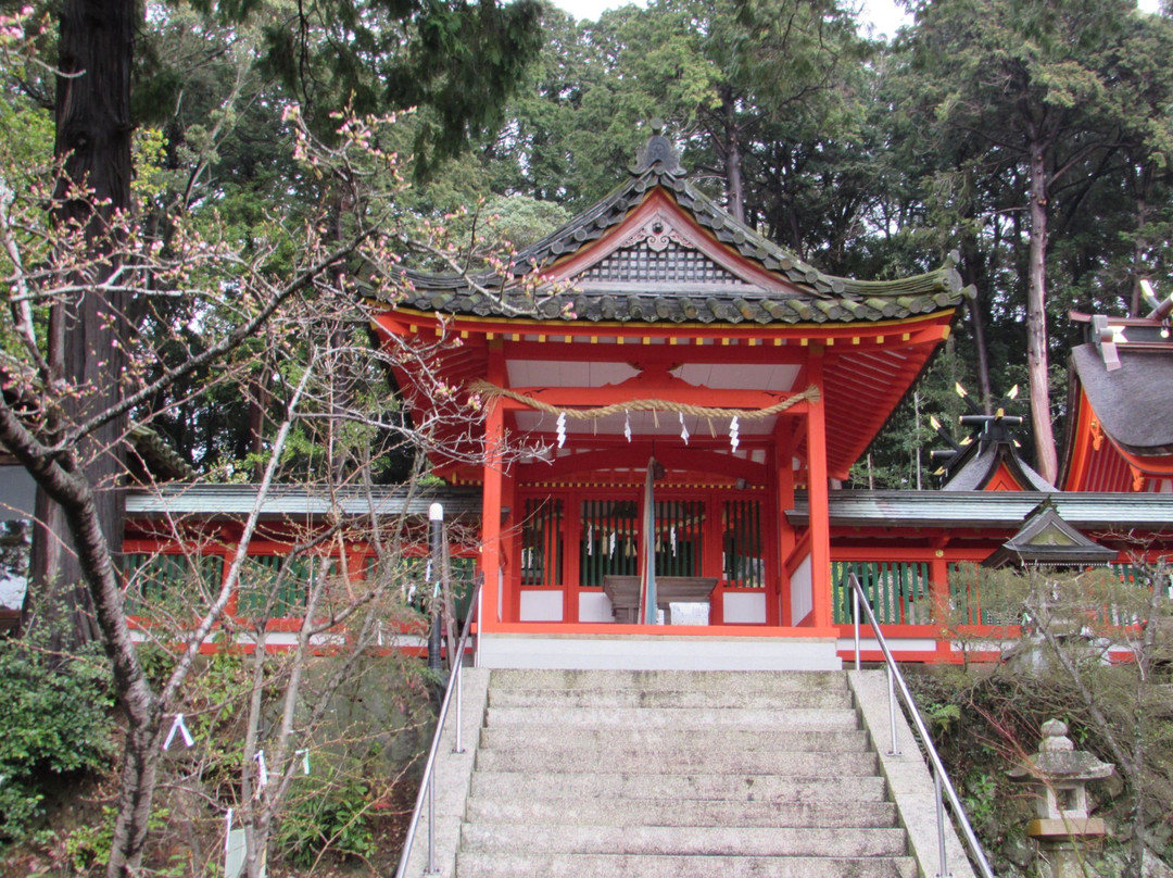 Hirohachiman Shrine-广川町必去景点