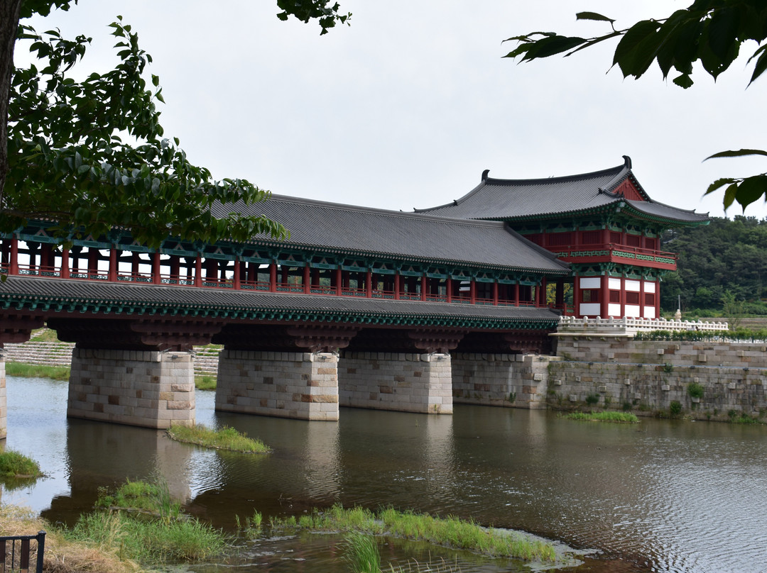 Woljeonggyo Bridge景点图片