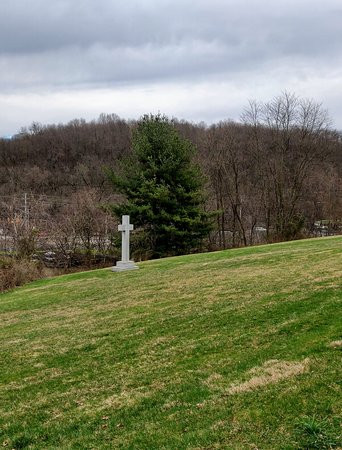 St. John the Baptist Byzantine Catholic Cemetery景点图片