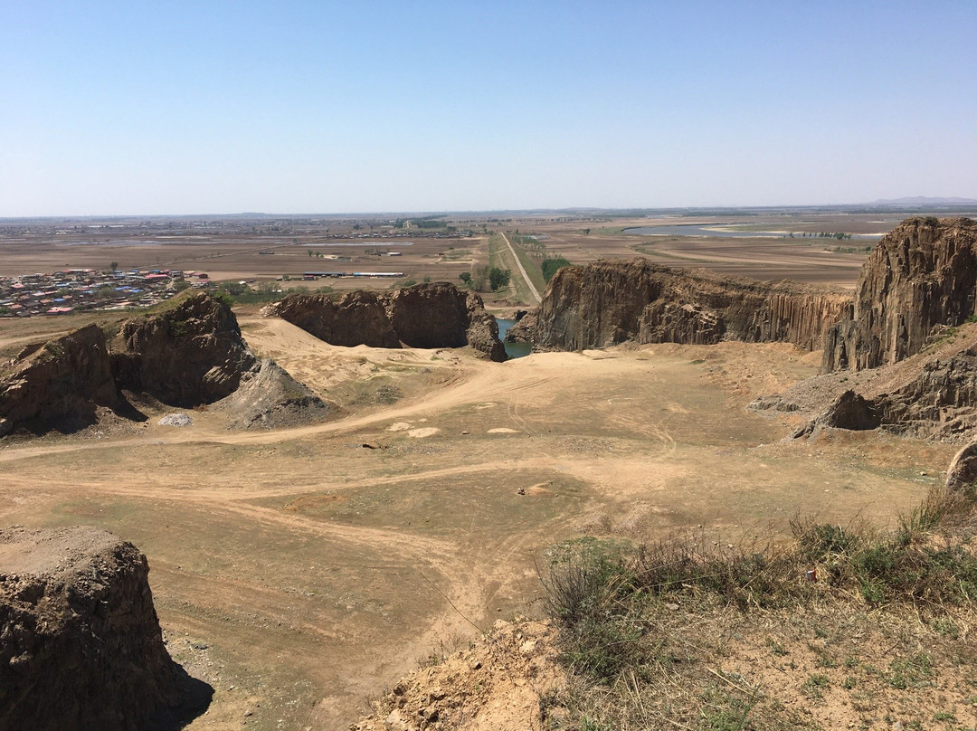 新民市旅游景点-七星山