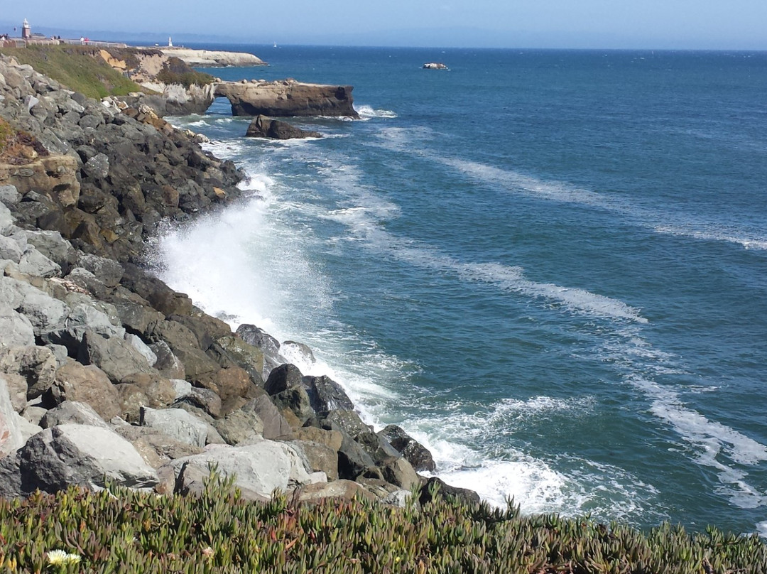 西崖路-圣克鲁斯必去景点