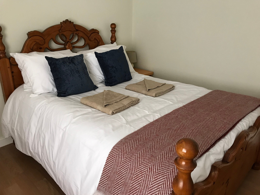 Trowse Newton酒店住宿-All Hallows Guesthouse