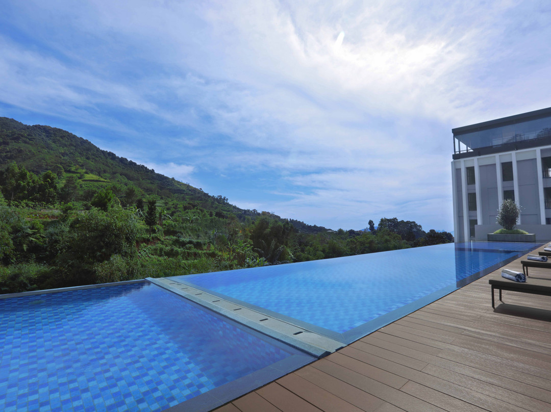 Grand Aston Puncak Hotel & Resort