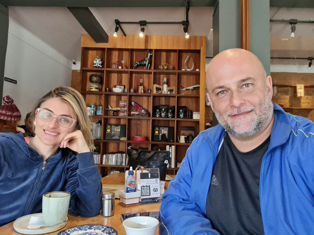 Lockwire Coffee & Bistrô