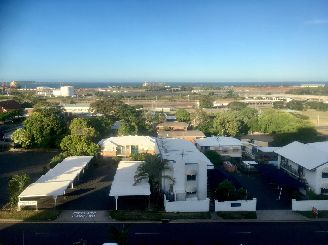 格莱斯顿里吉斯酒店主图