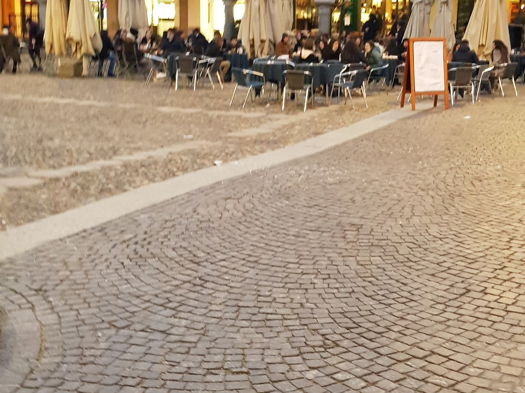 Piazza della Vittoria-帕维亚必去景点