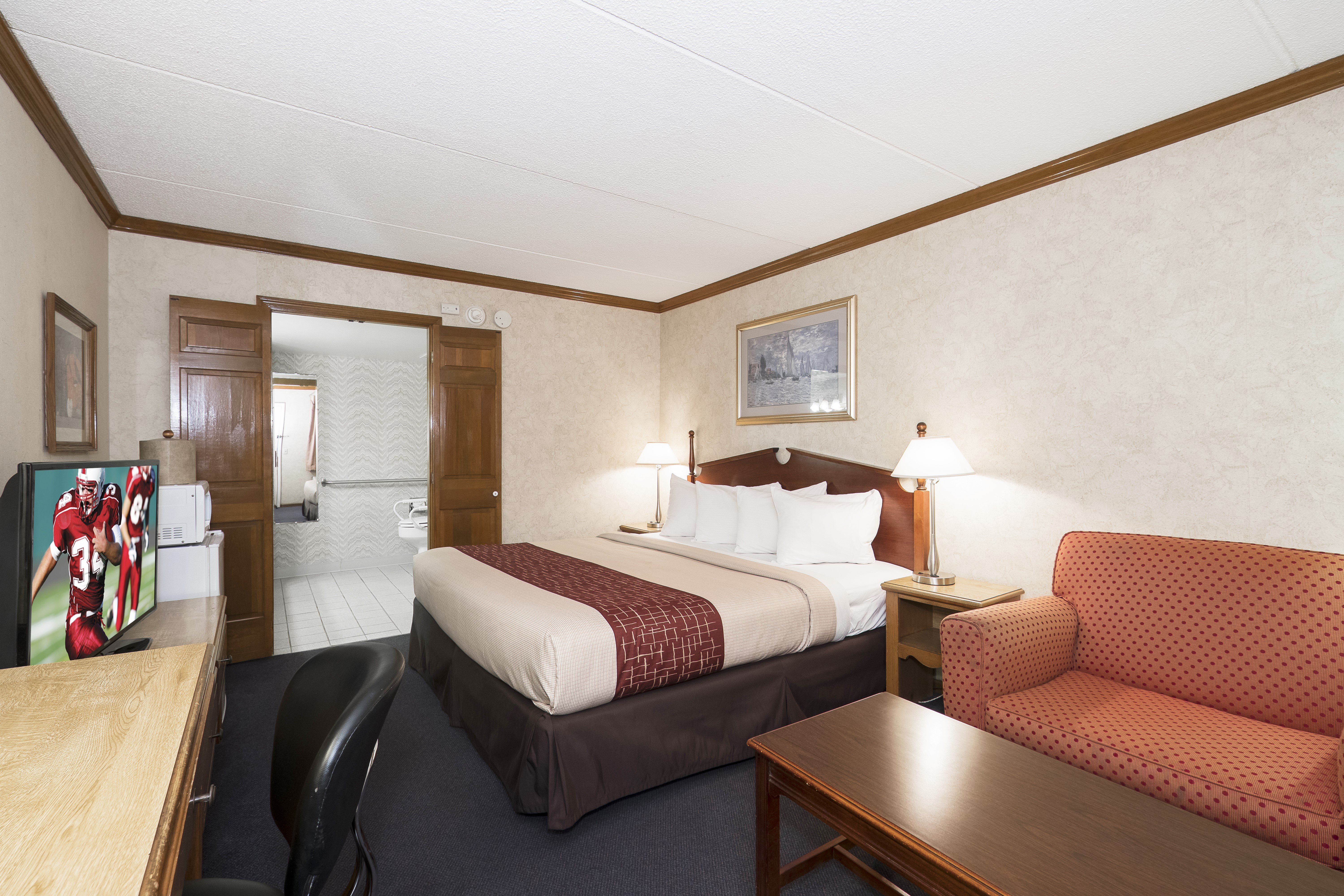 Red Roof Inn Uhrichsville-官方