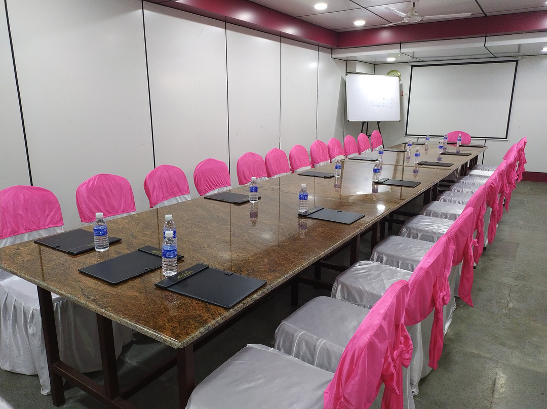Hotel Abi Krishna主图
