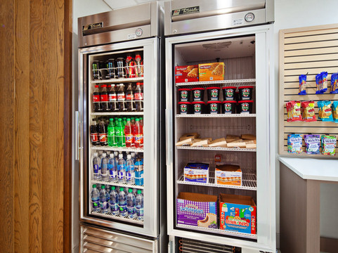 智选假日套房酒店克洛维斯，弗雷斯诺地区主图