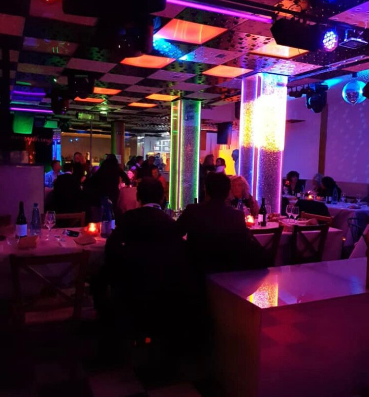 Athenee Club