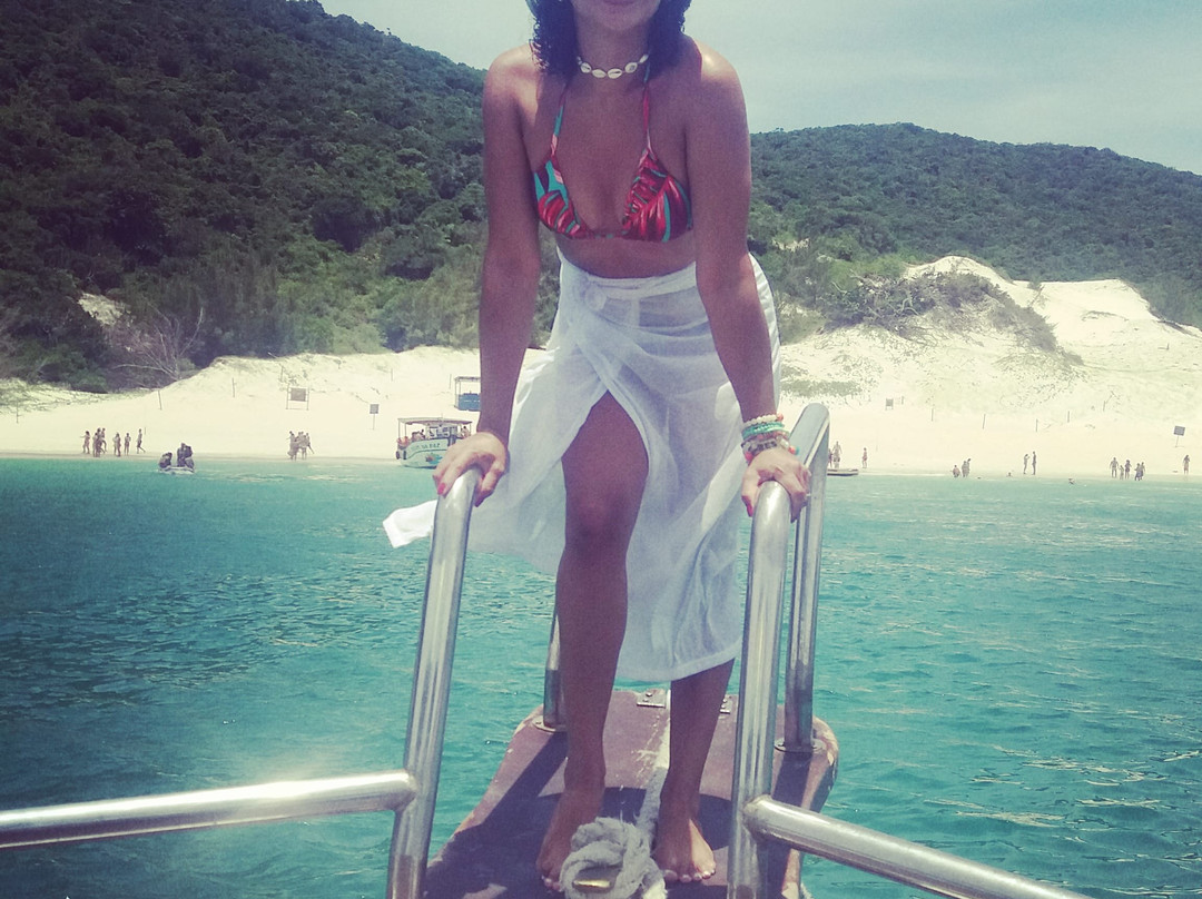 Barco W Mares Tour-阿拉伊阿尔港必去景点