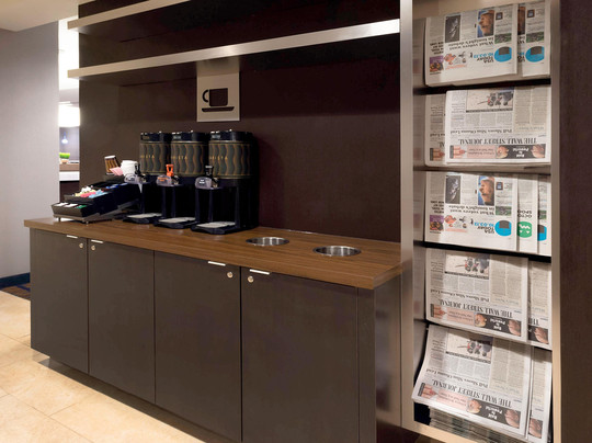 Courtyard by Marriott Winston-Salem Hanes Mall主图