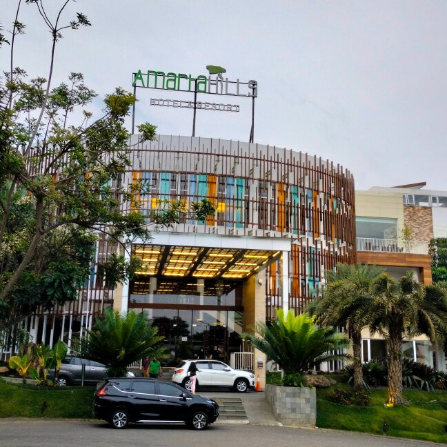 Amartahills Hotel and Resort主图