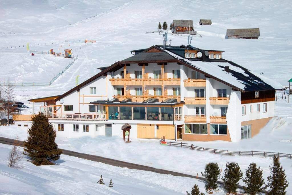 Hotel Schneekoenig-官方