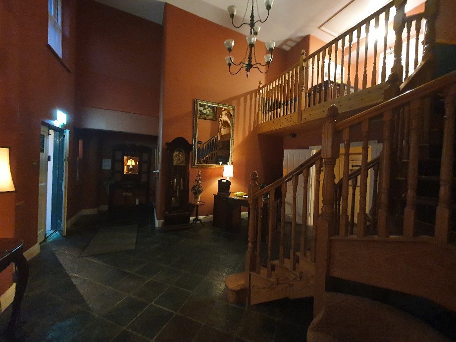 Boffin Lodge-官方