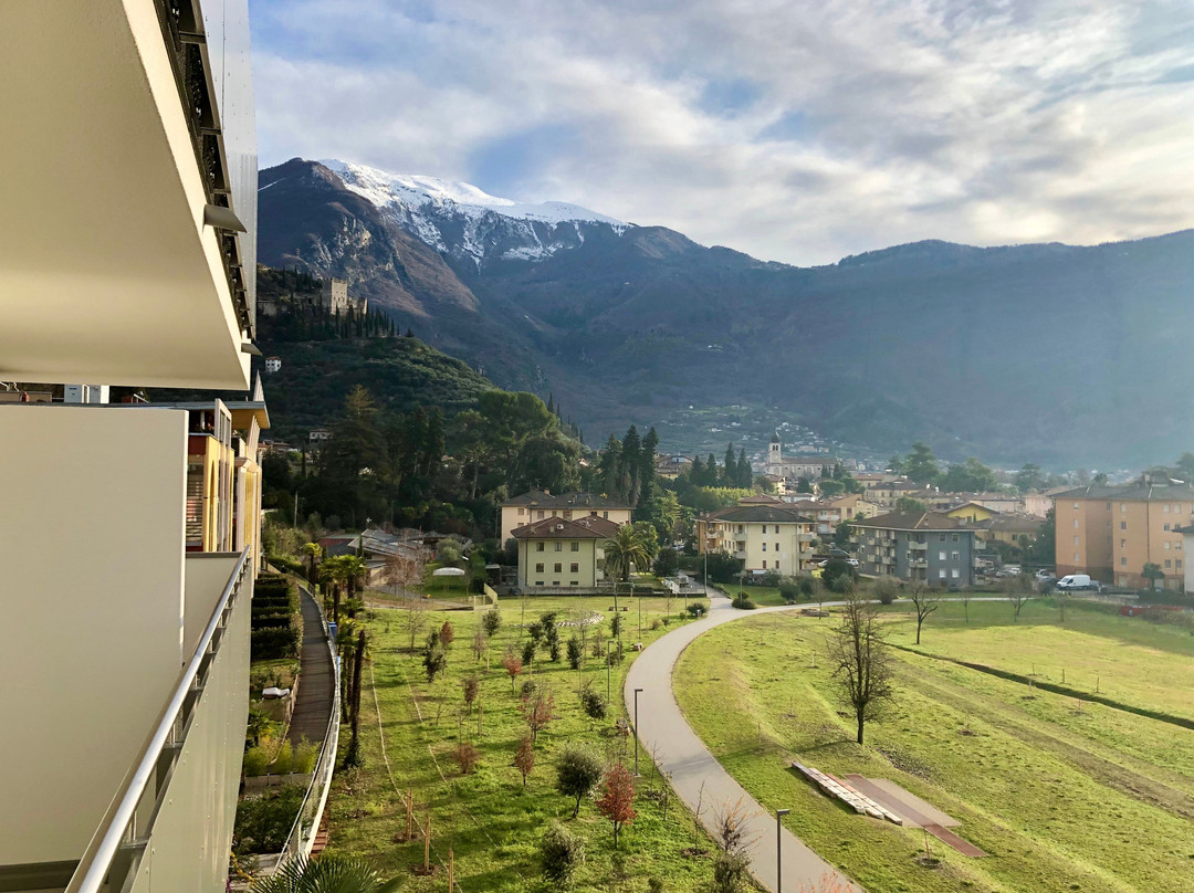 Hoody Active & Happiness Hotel主图