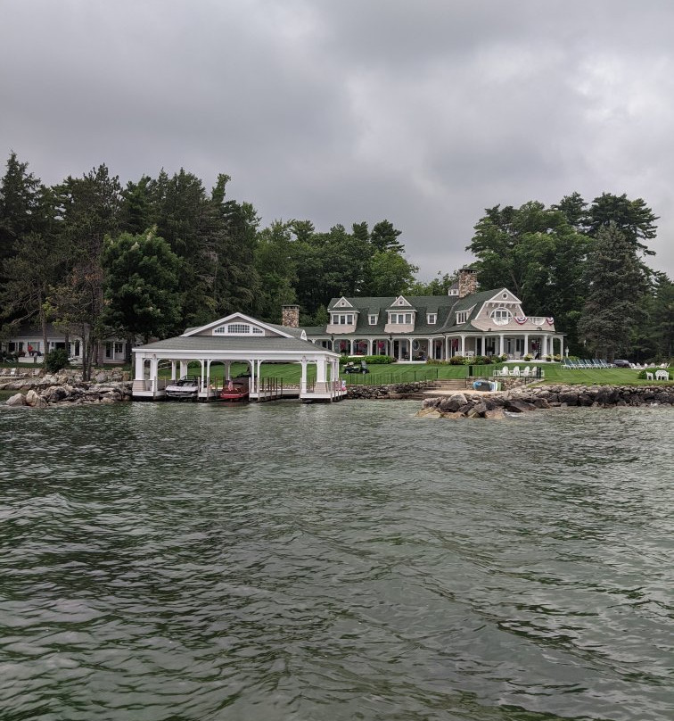 Anchor Marine Boat Rentals景点图片