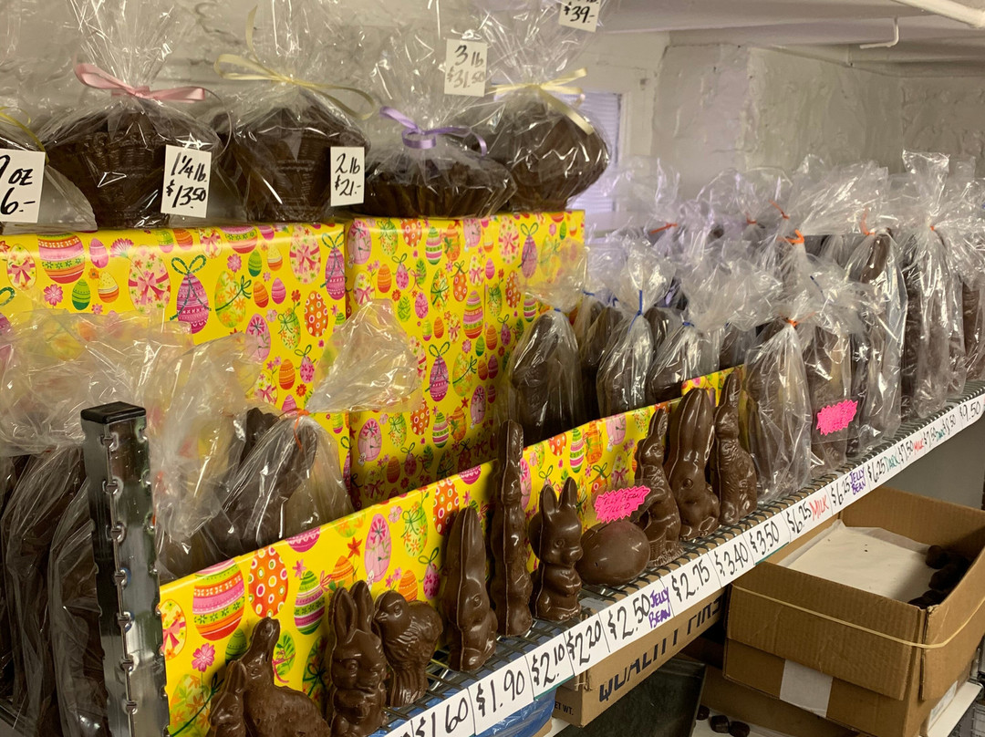 Hughes Home Maid Chocolates-奥什科什必去景点