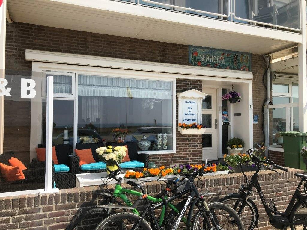 Bed and Breakfast Katwijk主图
