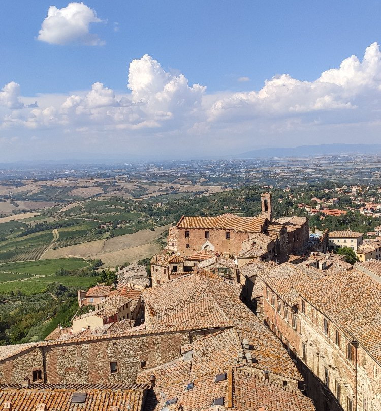Torre E Terrazza Del Palazzo Comunale-蒙特普尔恰诺必去景点