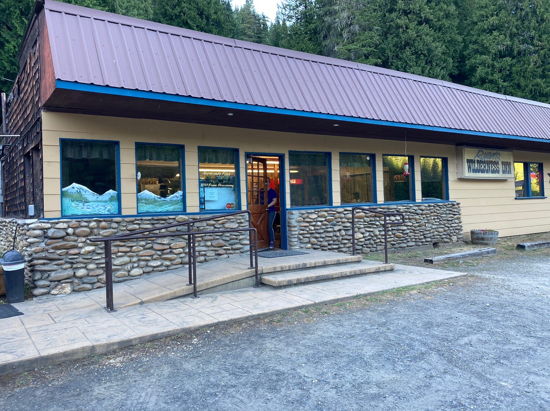 The Ryan's Wilderness Inn主图