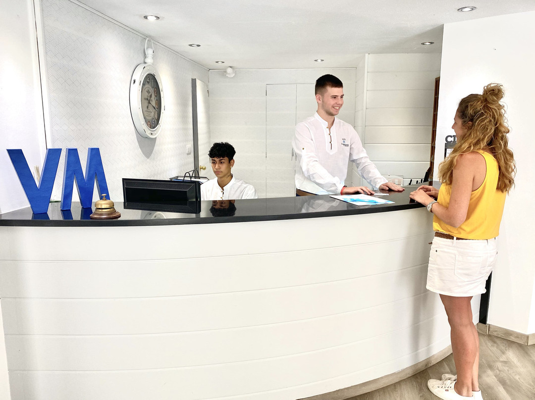 Hotel Torredembarra主图