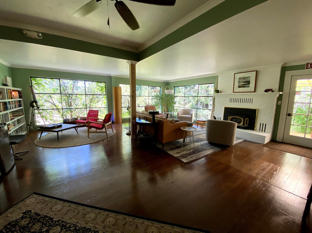 Mine + Farm, The Inn At Guerneville, Ca主图