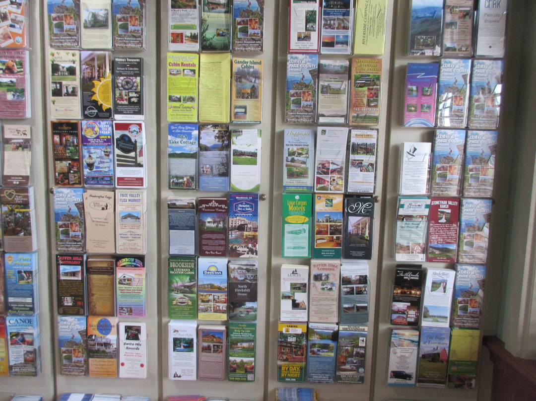 Luray-Page County Visitor Center-卢雷必去景点