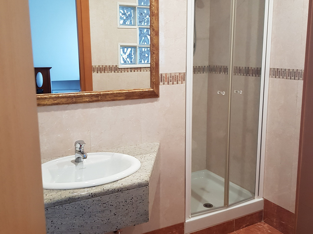 乌格丽雅瓦雷泽1946酒店主图