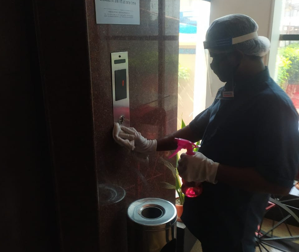 Hotel Royal Residency主图