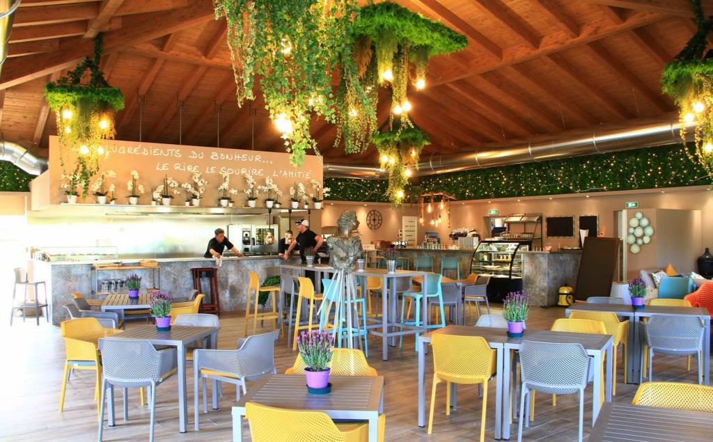 Golf de la Vanade-卢贝新城必去景点