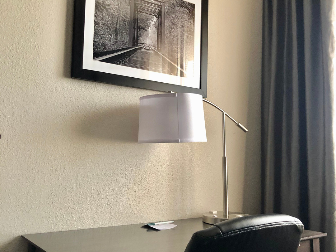 Country Inn & Suites by Radisson, Auburn, IN主图