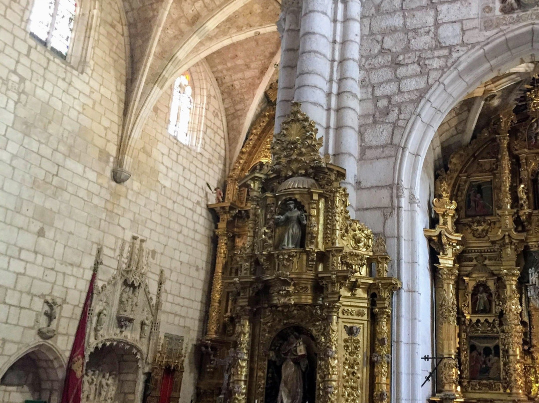 Colegiata de San Cosme y San Damian-Covarrubias必去景点
