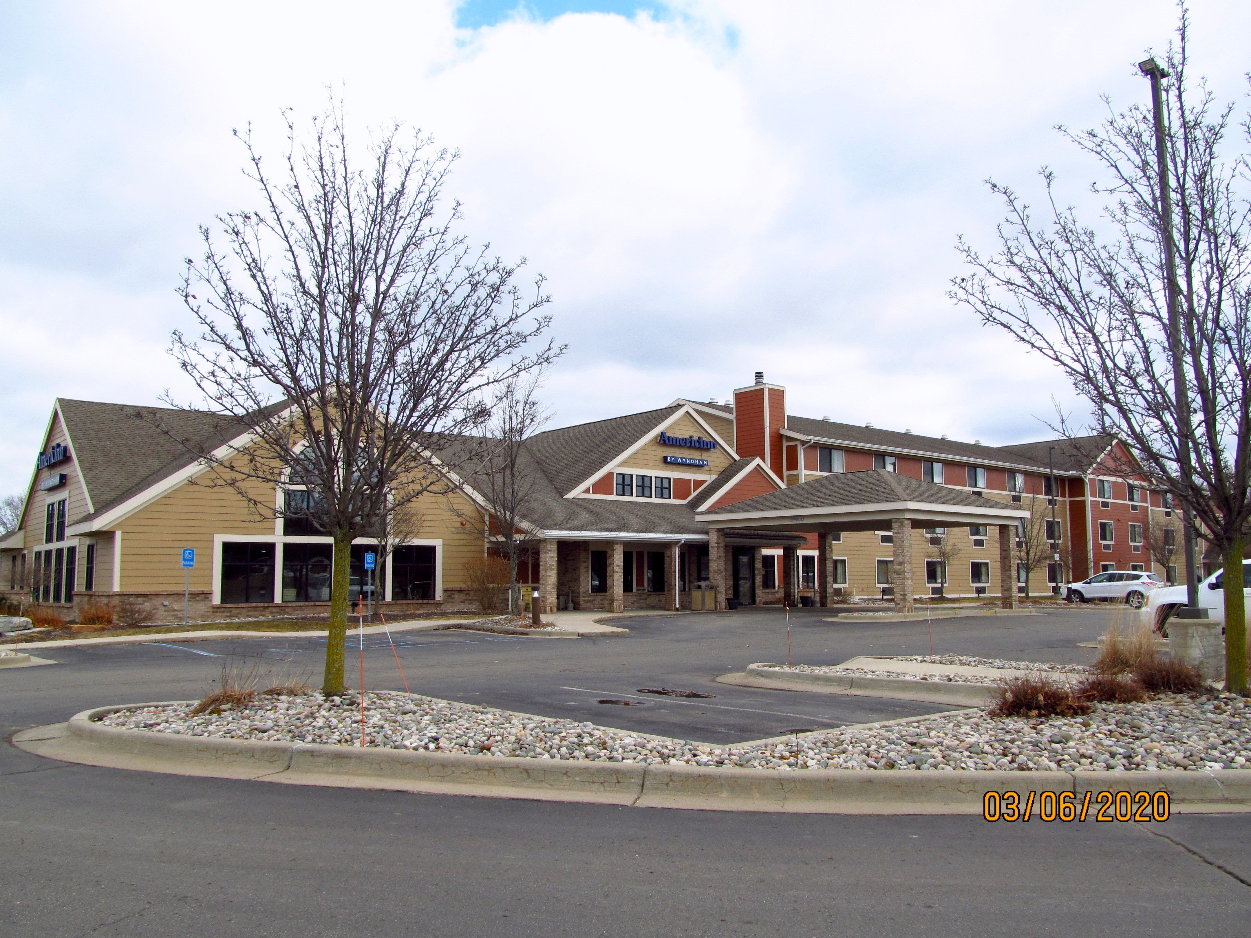 AmericInn by Wyndham Greenville-浴室