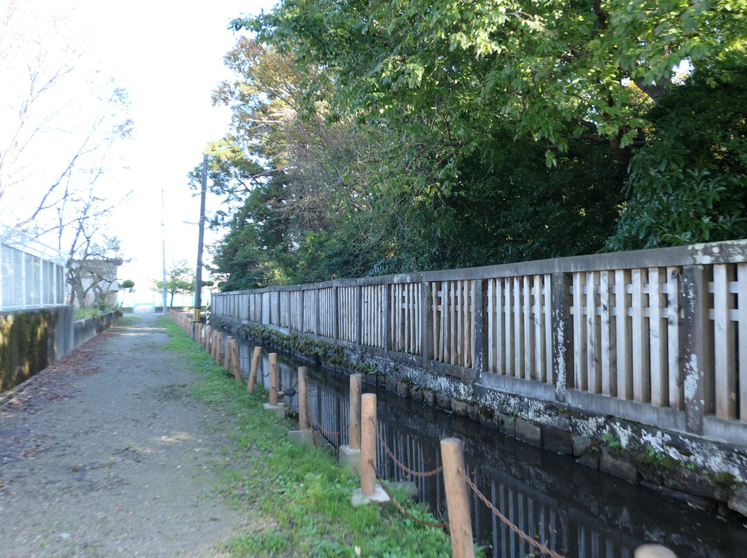 Tomb of Toshinaga Maeda景点图片