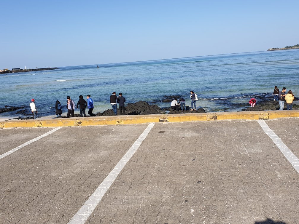 Geumneung Eutteumwon Beach-济州必去景点