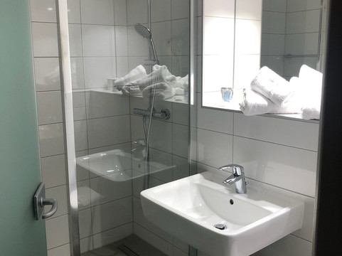 居斯塔夫科尔玛酒店主图