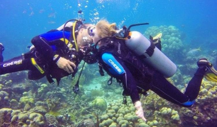 SeaPro Divers-普拉塔港必去景点