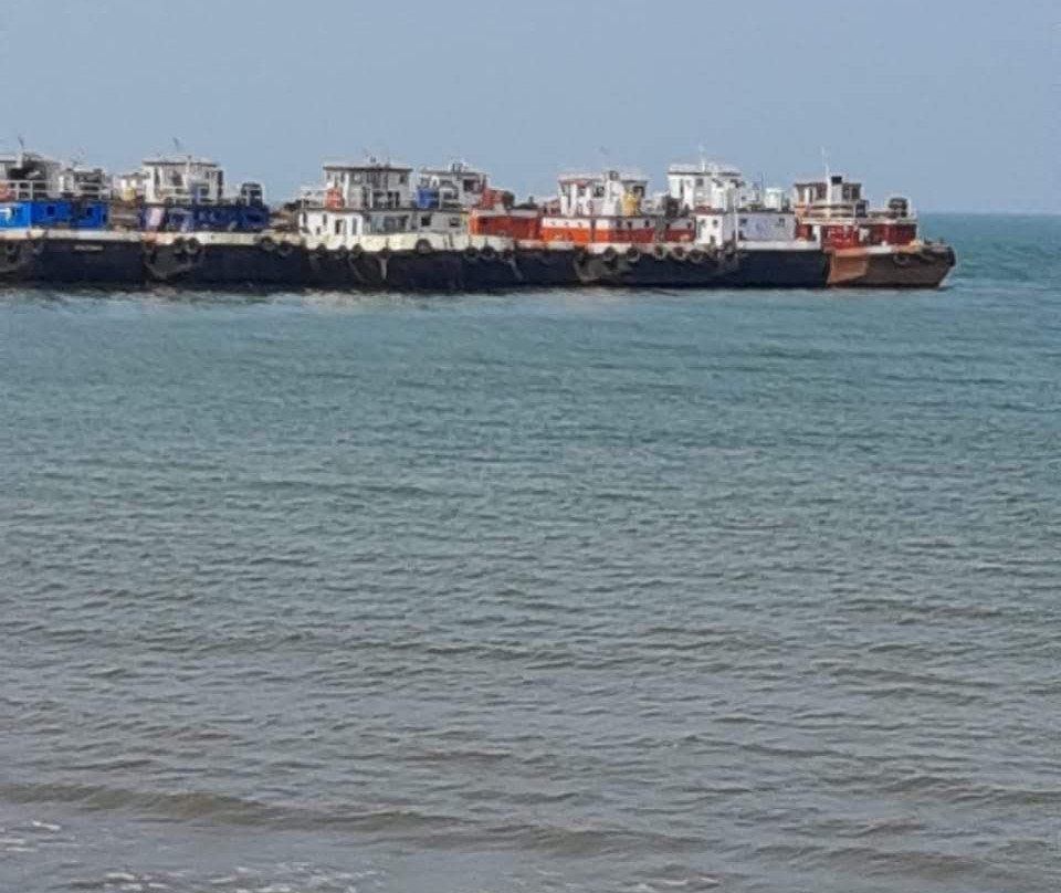 Redi Beach景点图片