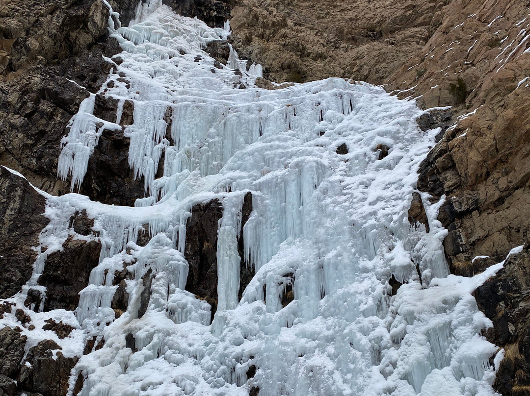 Waterfall Canyon Trail景点图片