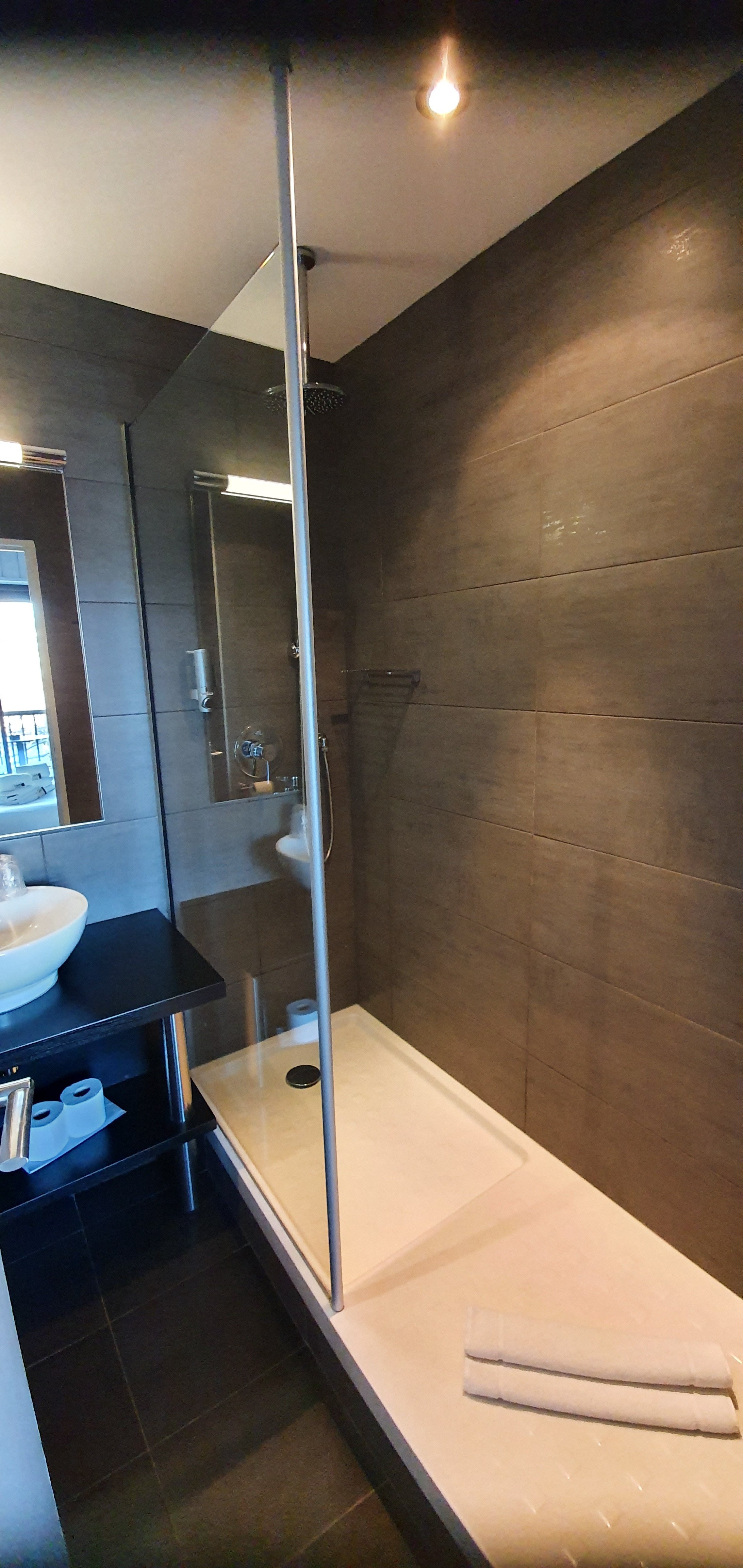 Hôtel Arcanse By Inwood Hotels-浴室