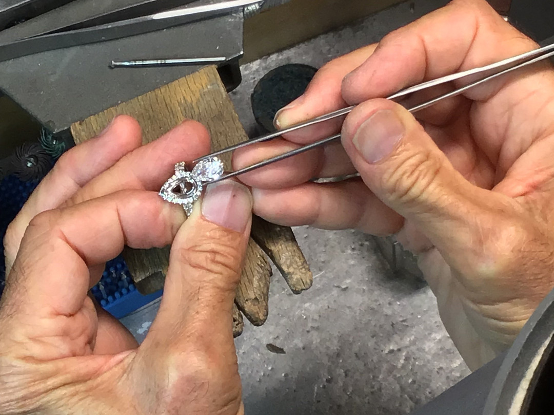 Leigh Jewelers-维罗海滩必去景点