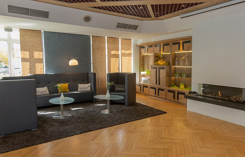 雷姆沙伊德美居酒店主图