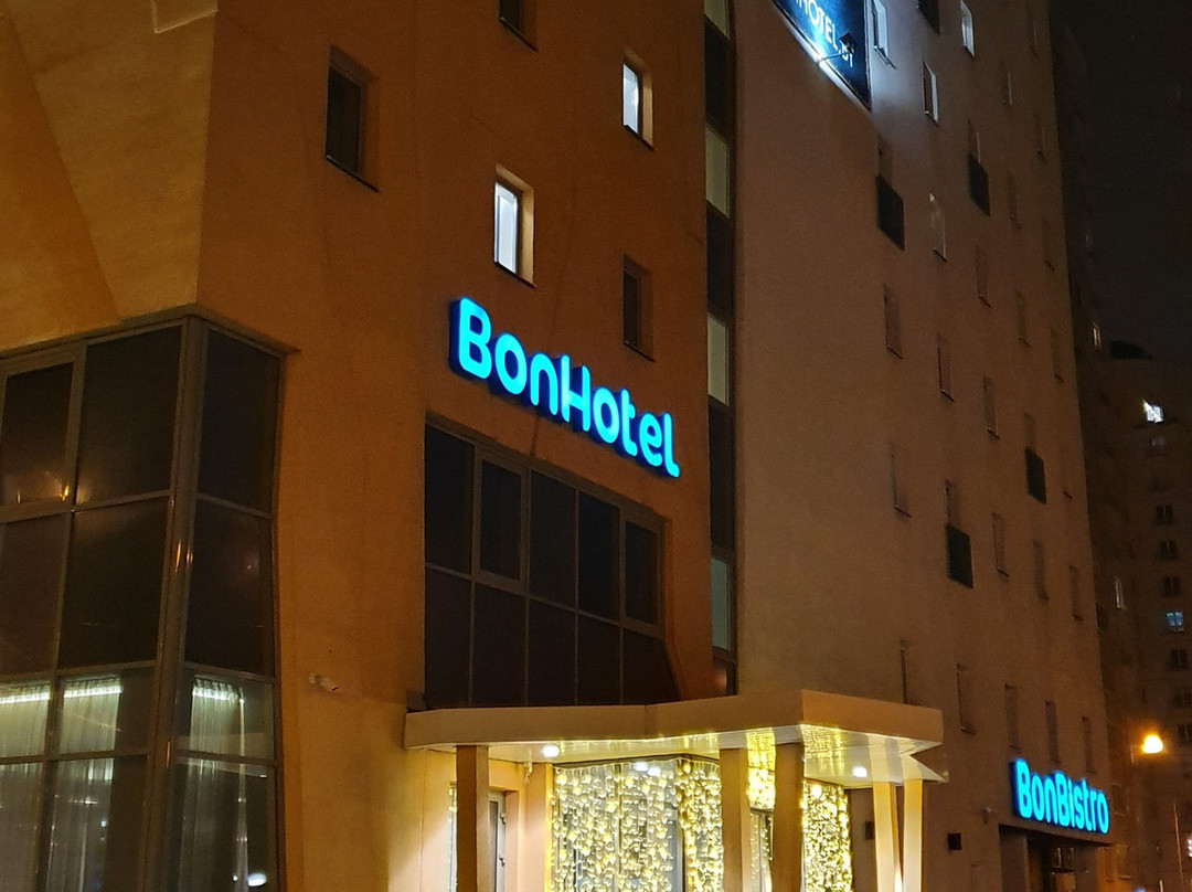 波恩酒店主图