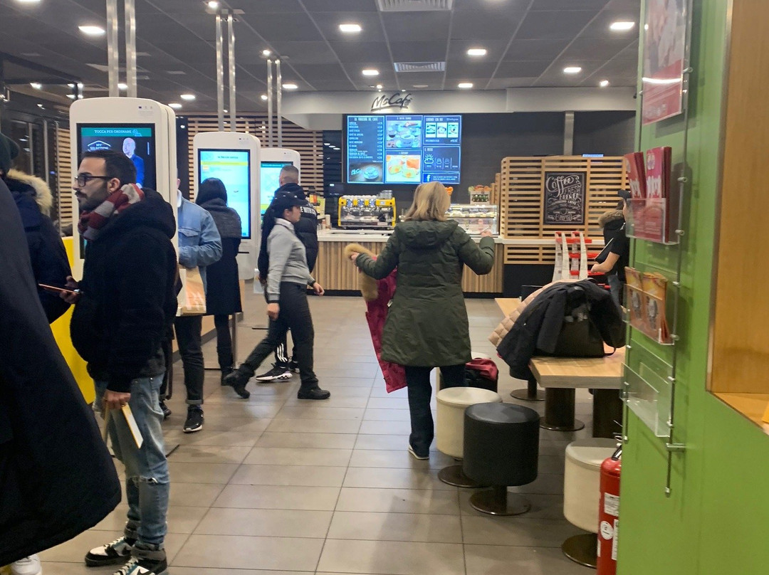 Parco Commerciale di Casamassima-卡萨马西马必去景点